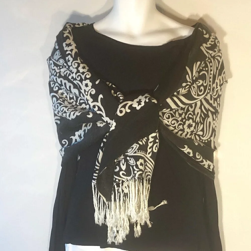 Pashmina Black & Ivory Print oversized scarf or wrap Essential Office Milan Chic